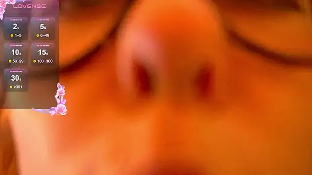 lily_noris's cam snapshot