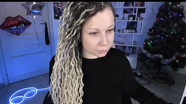 HoneySallyMoore's cam snapshot