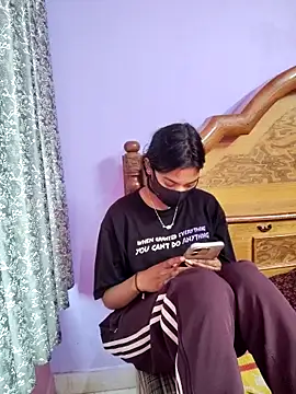 Student12th's cam snapshot