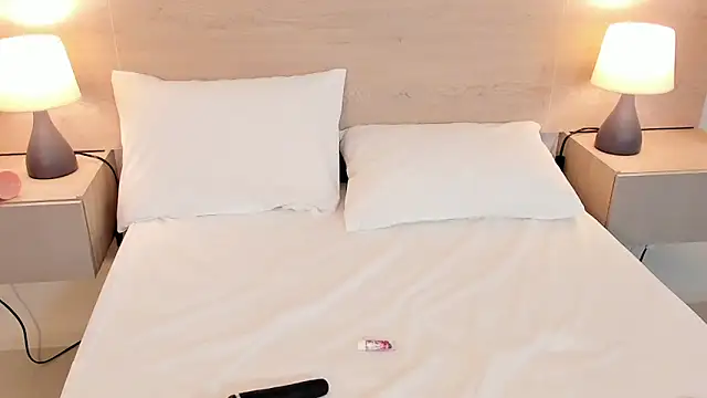 dolleyes10's cam snapshot