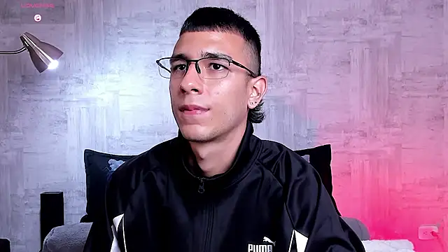 SymonPrince's cam snapshot