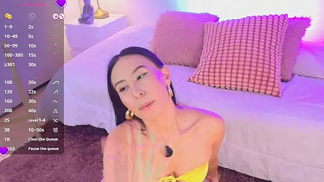 Valen_ross_'s cam snapshot