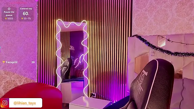 LIHIAN_TAY's cam snapshot