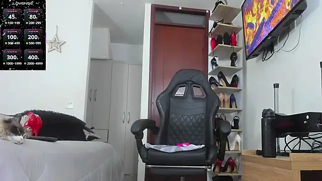 SophieBaker__'s cam snapshot