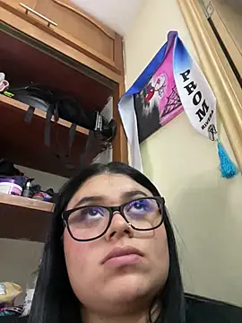 alissonfernandez_'s cam snapshot