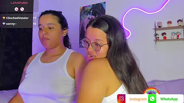 Dilan_and_Mia's cam snapshot