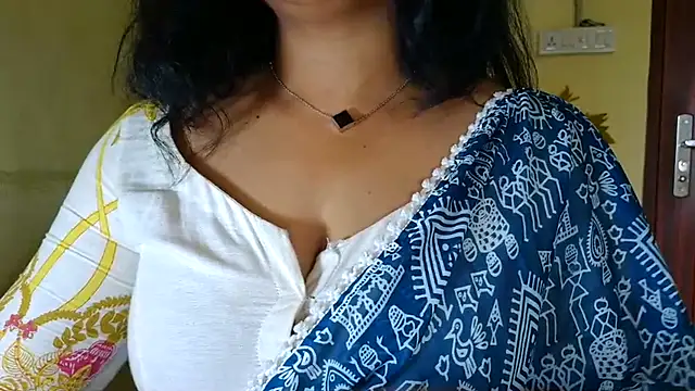 Mallu_MayaMadhav's cam snapshot