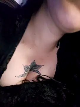 BustyxVixen's cam snapshot