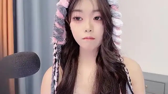 smalldaisy's cam snapshot