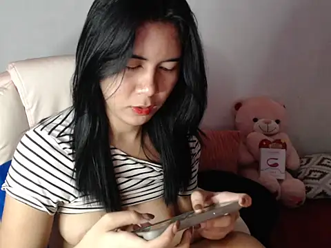 TransPetite1 live sex cam