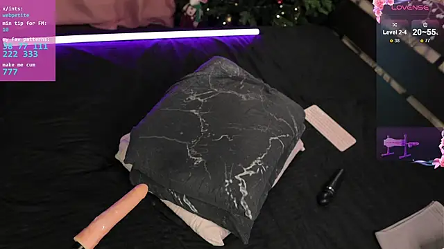 webpetite live sex cam