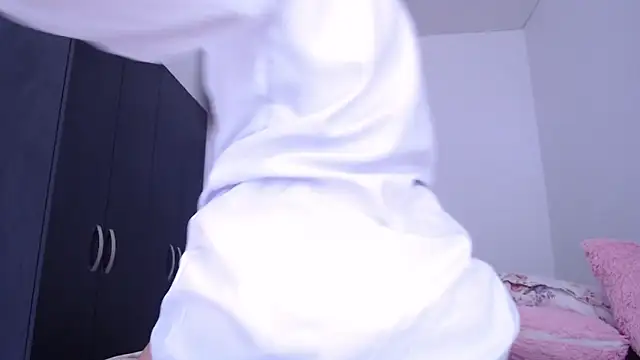 step_daughter's cam snapshot