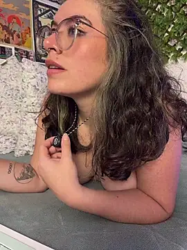 Katheerine's cam snapshot