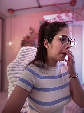 Zoe_Bae live sex cam