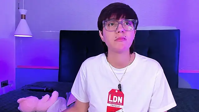 Tsuki_Maru live sex cam