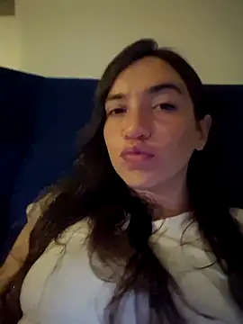 loveuu-bae's cam snapshot