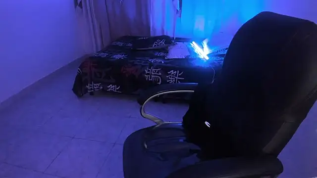 Aron_Boyy's cam snapshot