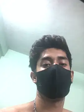 karan72819 live sex cam