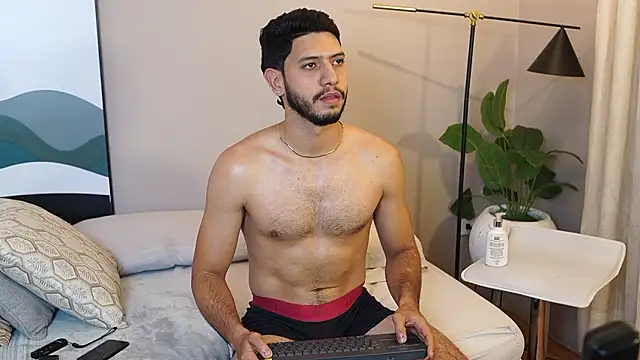 Thiago_Voss live sex cam