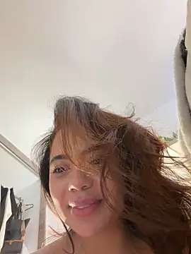 Aryrosee live sex cam