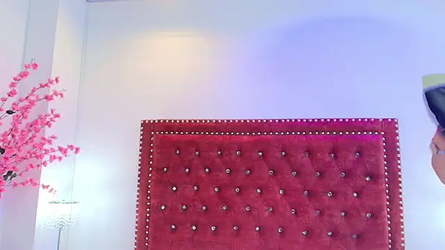 Jaden_and_sofia live sex cam