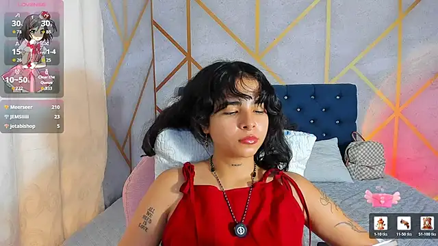 _vaiolet_owo live sex cam