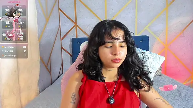 _vaiolet_owo live sex cam