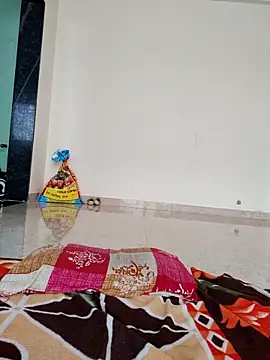 Shivani2002 live sex cam