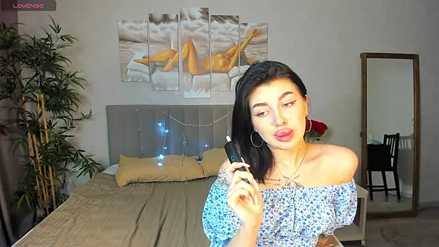 Karolina_Kar's cam snapshot