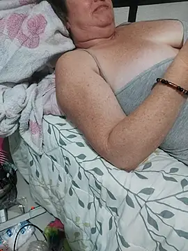 Miss-tetas live sex cam