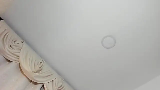 sarita_loven live sex cam