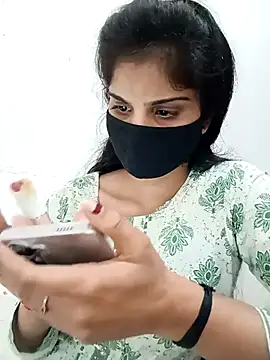 Sarita-school live sex cam