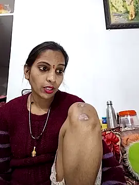 Sexy-Kavya2's cam snapshot