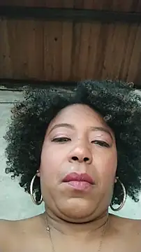 ChanneldelaCroix's cam snapshot