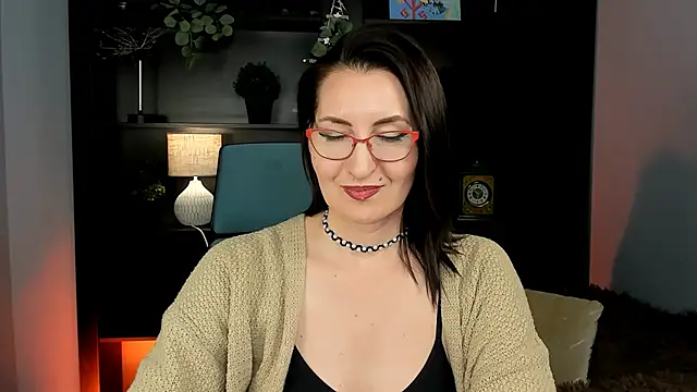 UnaTerra live sex cam