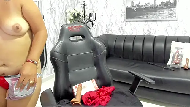 AlexandraMilff's cam snapshot