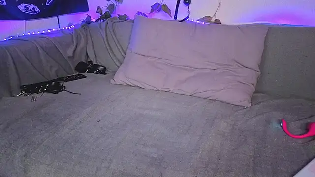 kawai_kittypus's cam snapshot