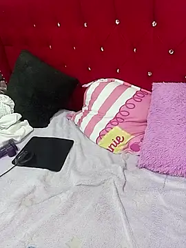 Ariasmithog's cam snapshot