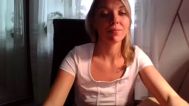 VelvetLove287 live sex cam