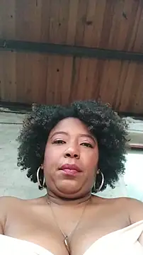 ChanneldelaCroix's cam snapshot