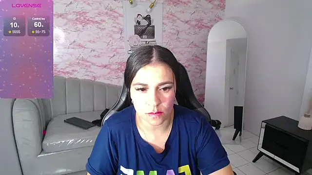 vaiolett_t's cam snapshot