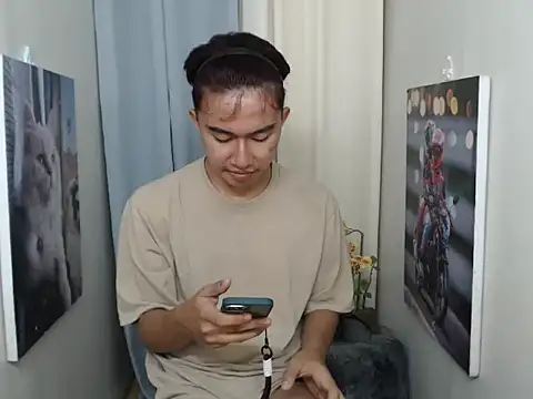 -asiantwink0000-'s cam snapshot