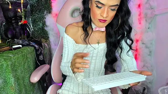 ZAMMIRA's cam snapshot