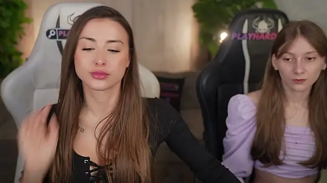 Luna_secretgirl live sex cam