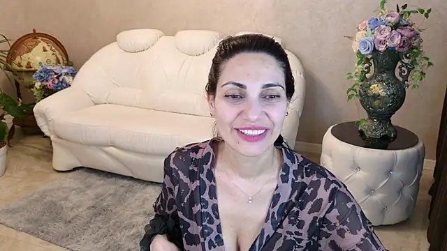 LovelyBeatrice's cam snapshot