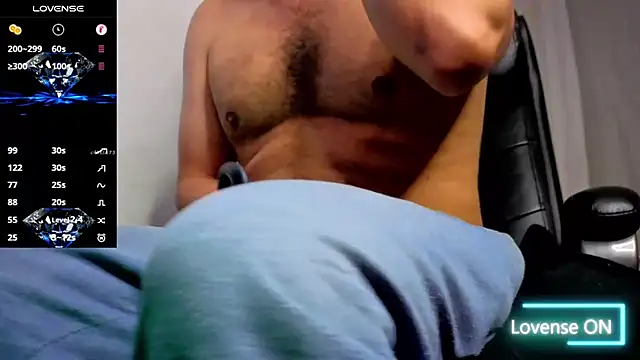 Ernesto-Rodriguez82 live sex cam