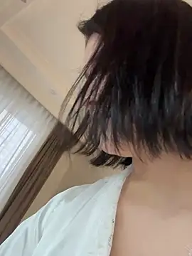 KikiWatson's cam snapshot