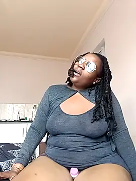 ThaBundaa live sex cam