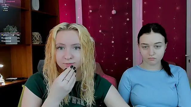 mila_glow1 live sex cam