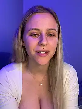 lunawolf21 live sex cam